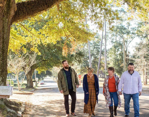 Visit Like A Local - Laurel Mercantile