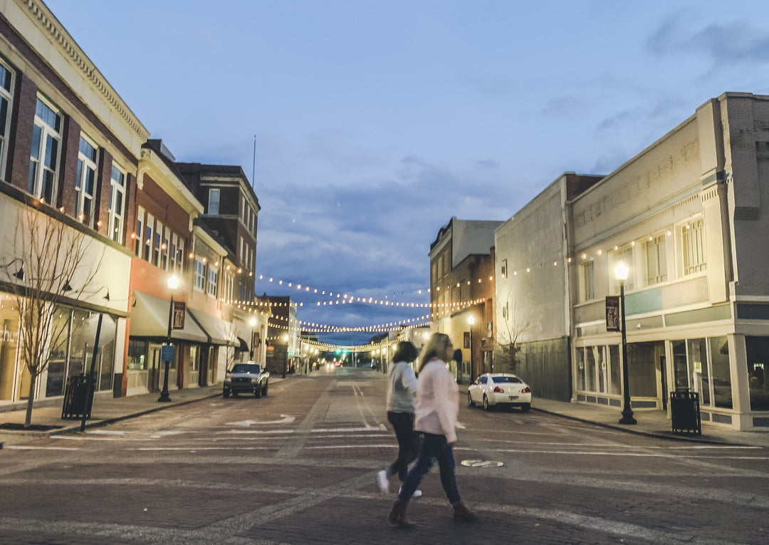 Home Town, Season Three: The Rowells