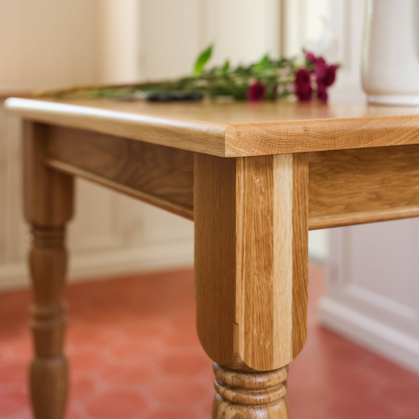 White Oak Island Chef Table – Laurel Mercantile