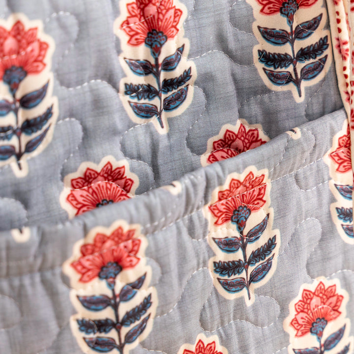Erin &amp; Ben Co. Sadie Floral Blue Zipper Tote Bag