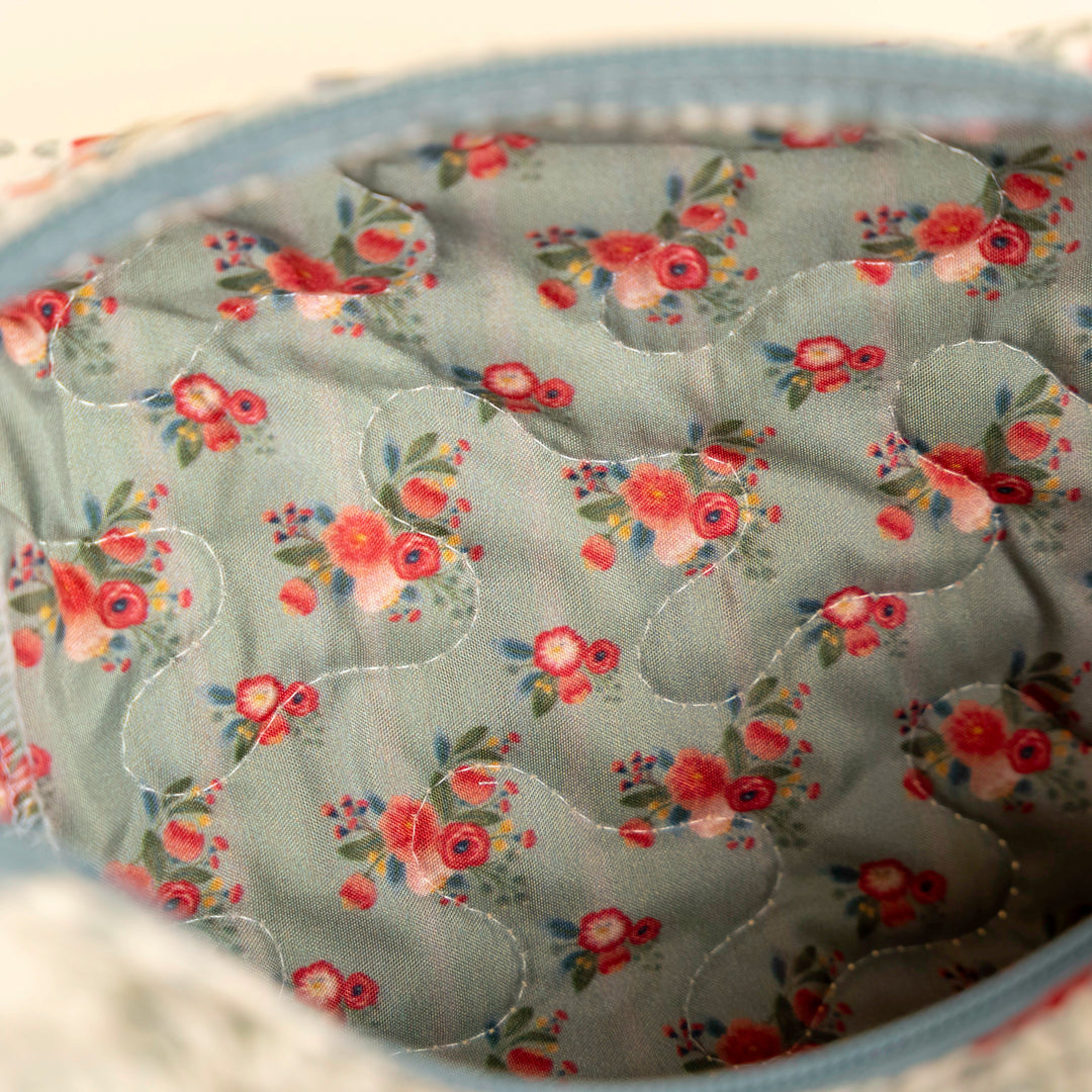 Erin &amp; Ben Co. Zara Floral Linen Quilted Makeup Bag
