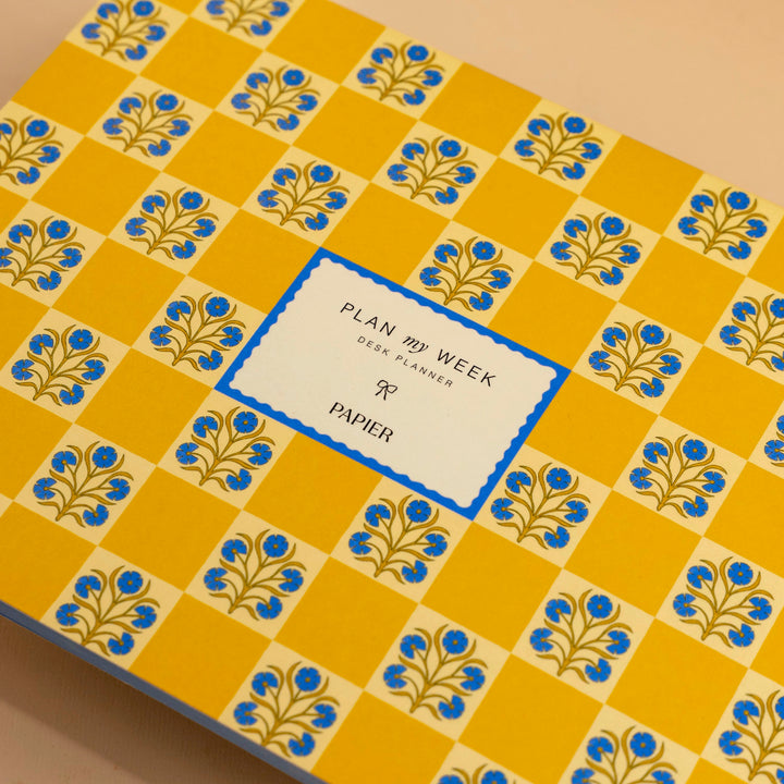 Floral Checkerboard Undated Weekly Desk Planner