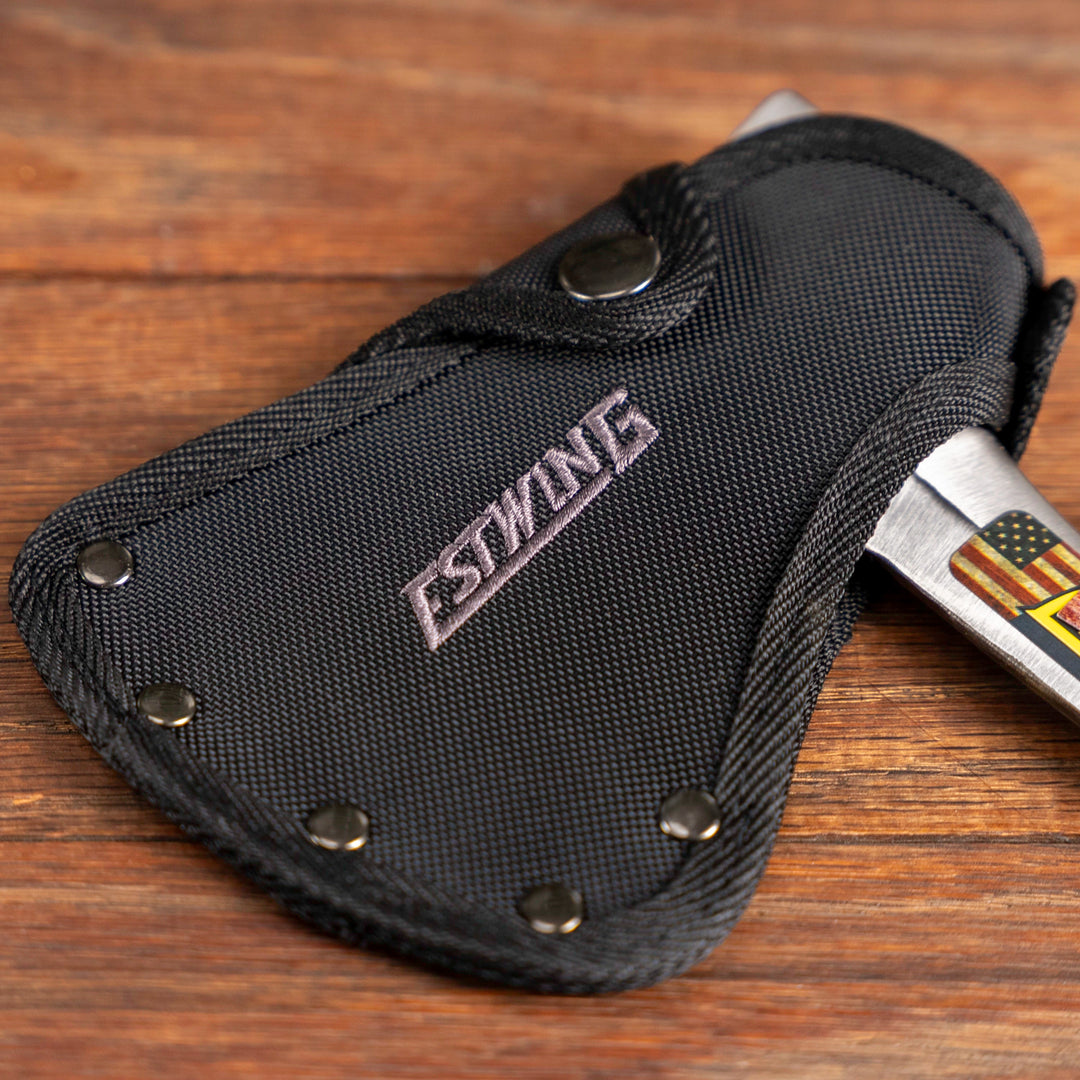 Heirloom Scotsman Hatchet And Cover