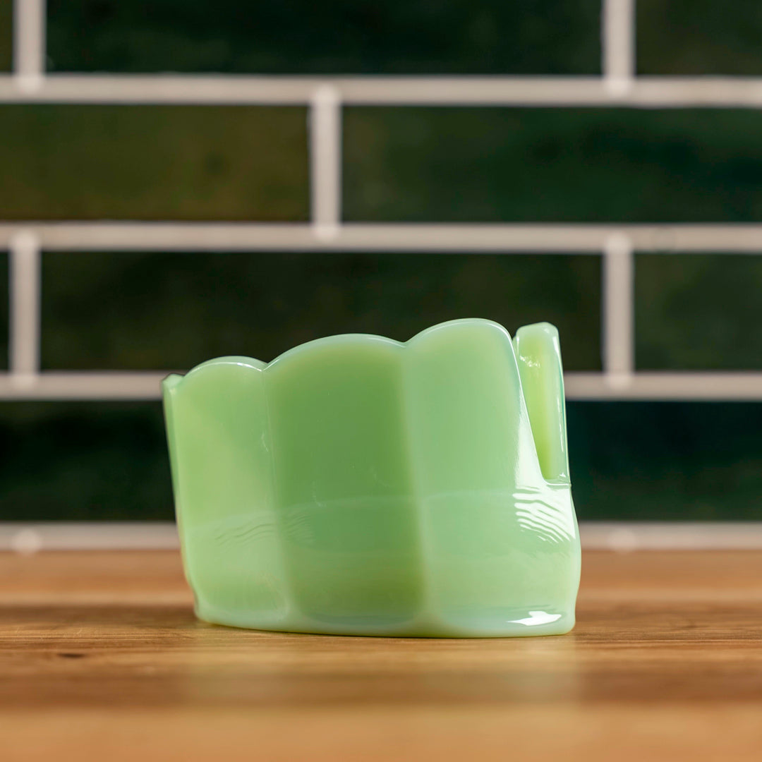 Jadeite Scalloped Spoon Rest