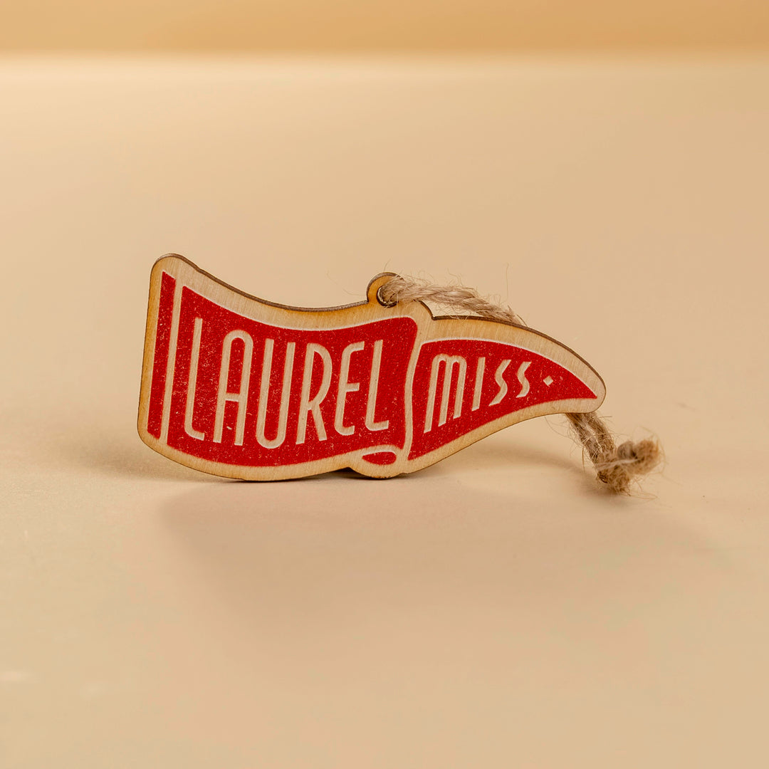 Laurel Pennant Ornament