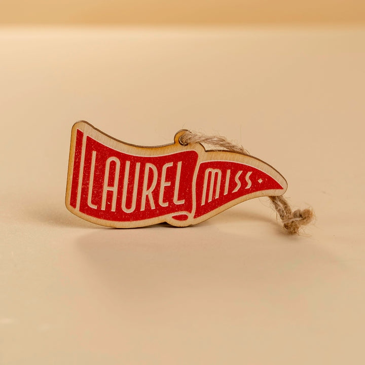 Laurel Pennant Ornament