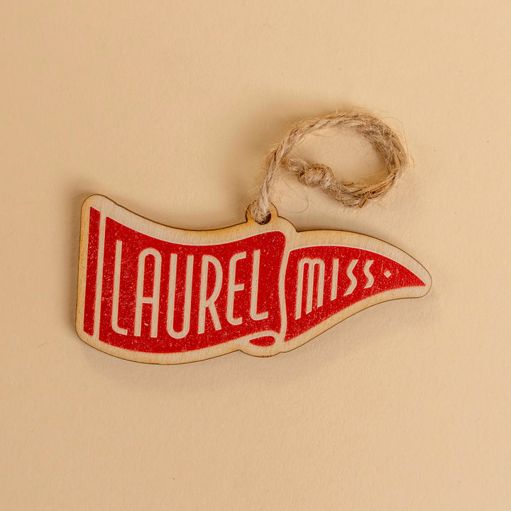 Laurel Pennant Ornament