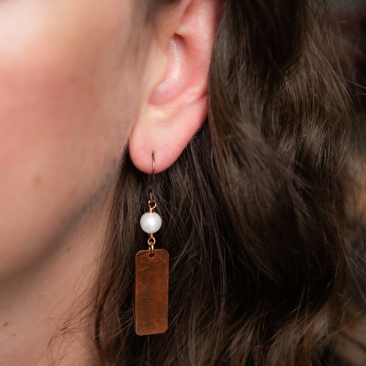 Novi Copper Rectangle with Freshwater Peal Earrings