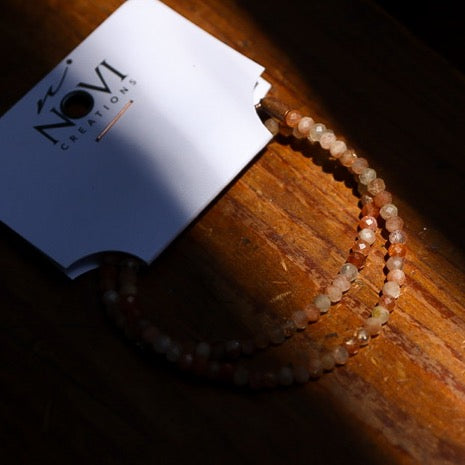 Novi Peach Moonstone Strand Bracelet