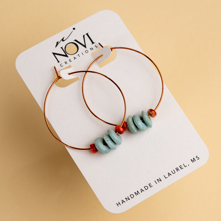 Novi Spiny Oyster and Glass Copper Hoops
