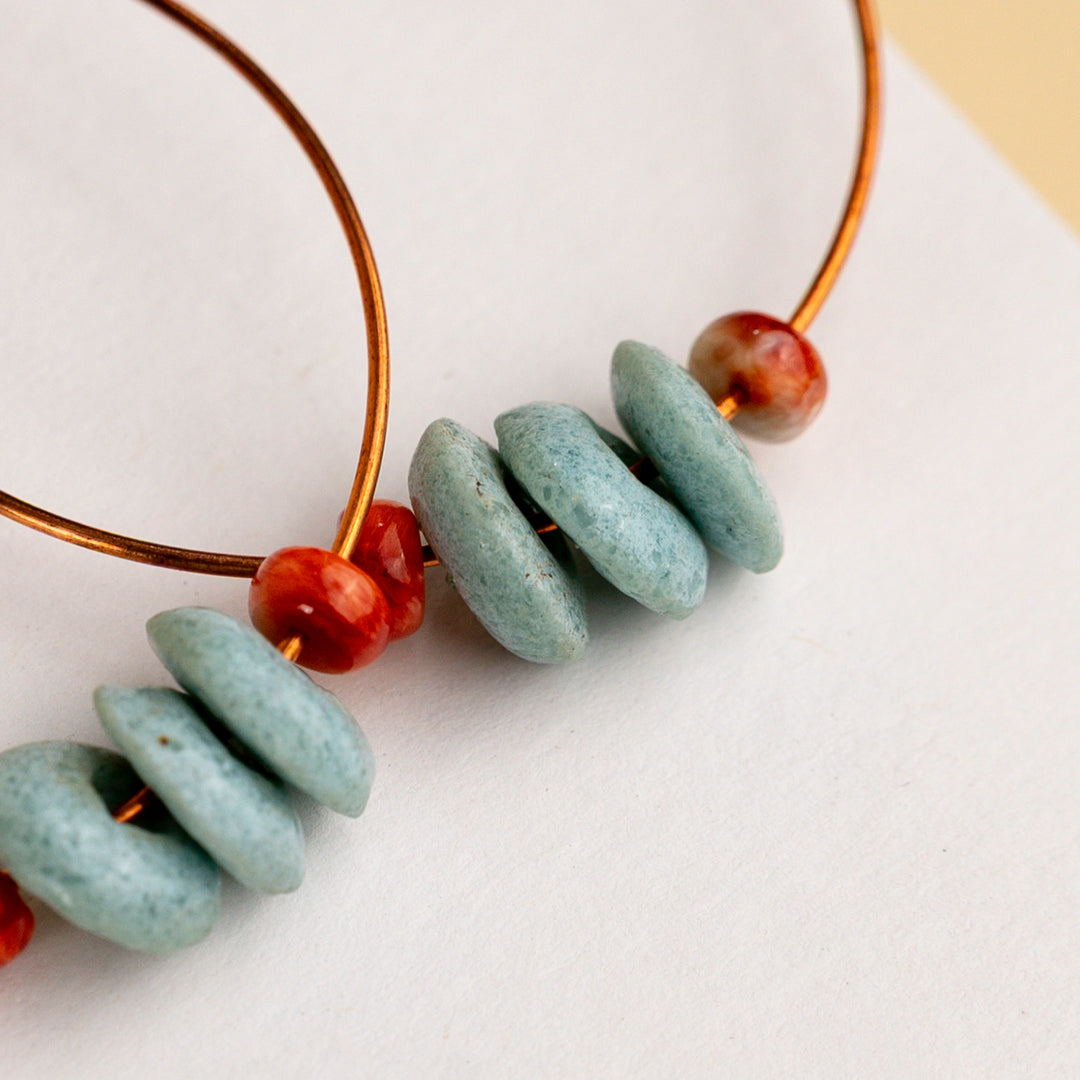 Novi Spiny Oyster and Glass Copper Hoops