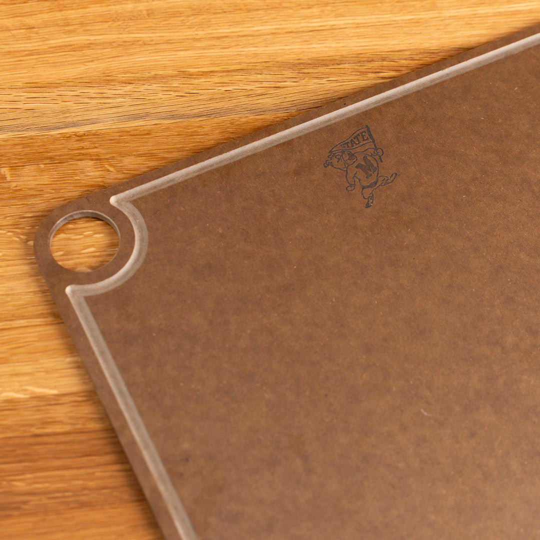 Nutmeg Brown Mississippi State Cutting Board | Bully with Flag