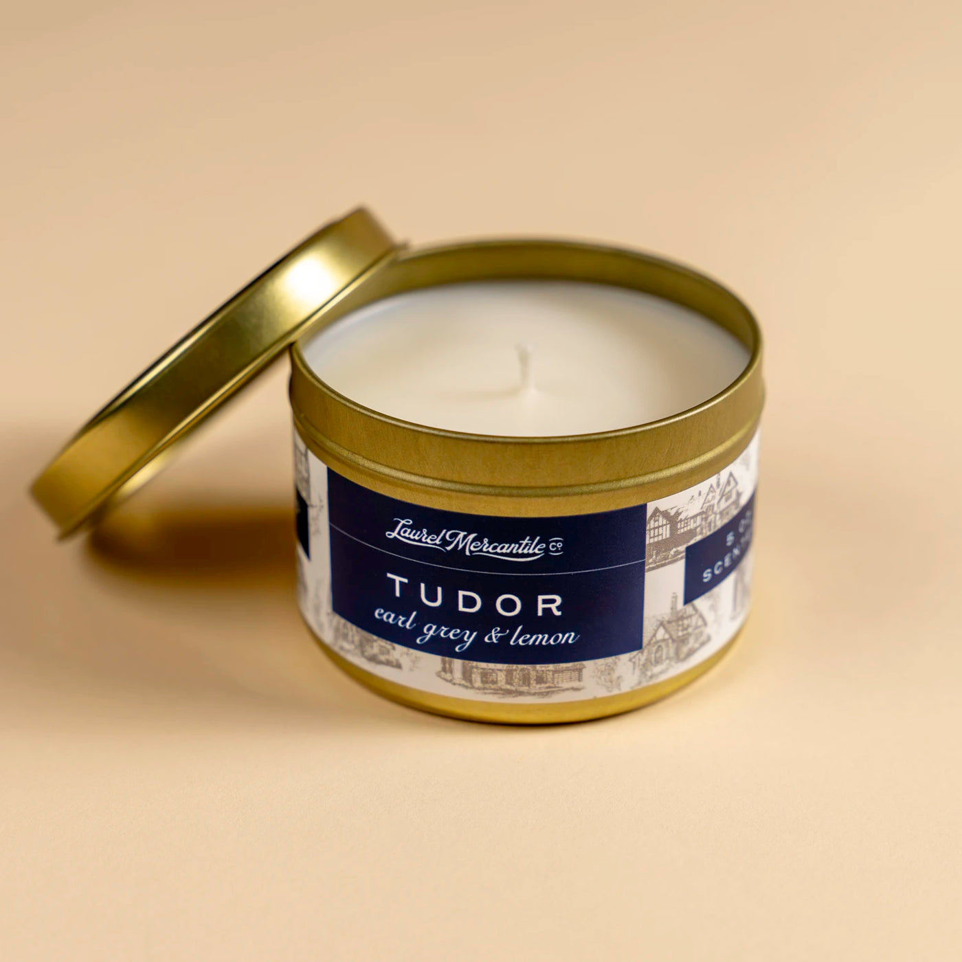 Tudor 5 oz. Candle