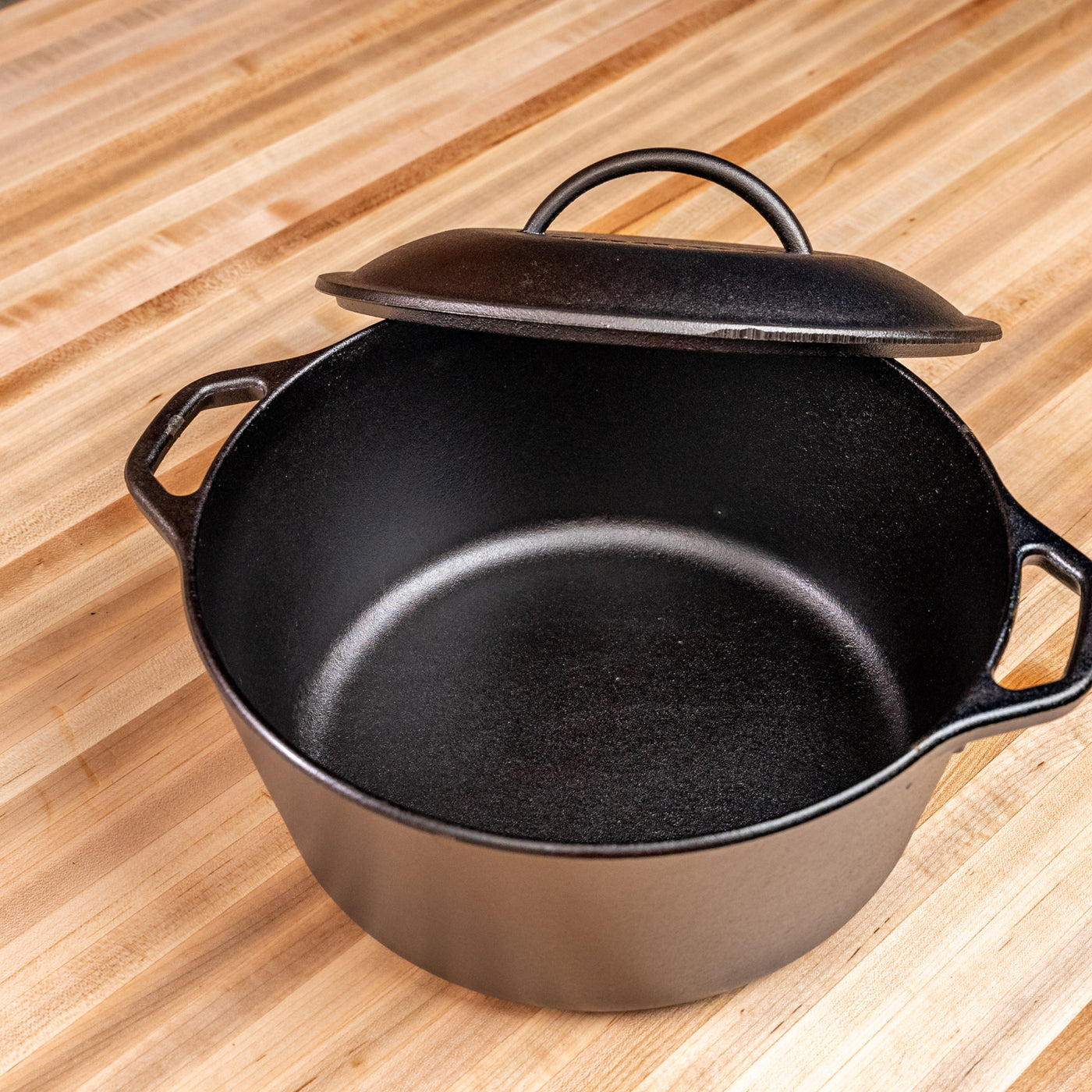 How to use a LODGE Cast Iron 3.2 QT Combo Cooker as a DUTCH